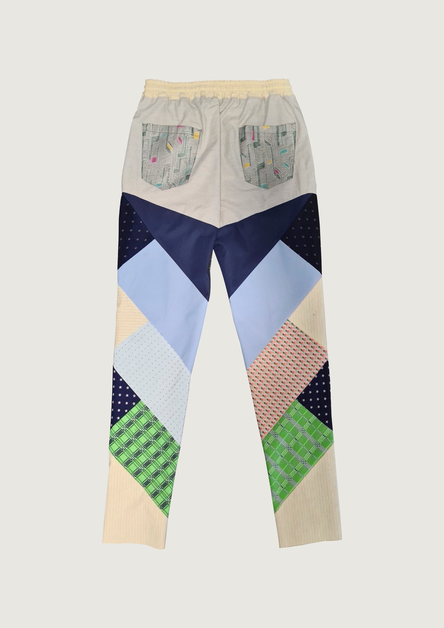 Pantalone jogger patchwork upcycled